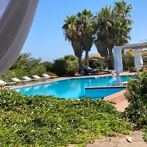 Le Lanterne Aparthotel Pantelleria